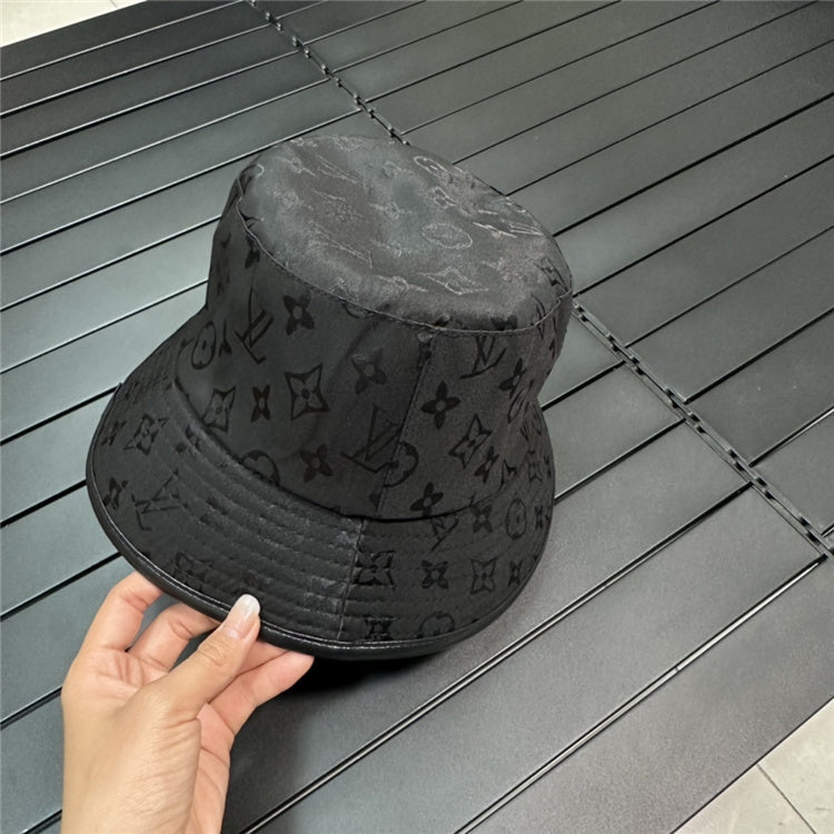 LLV W/Logo Design Bucket Hats