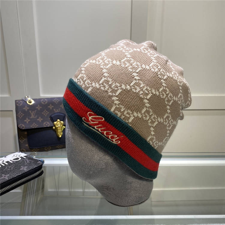 GG Stripes Design Beanies