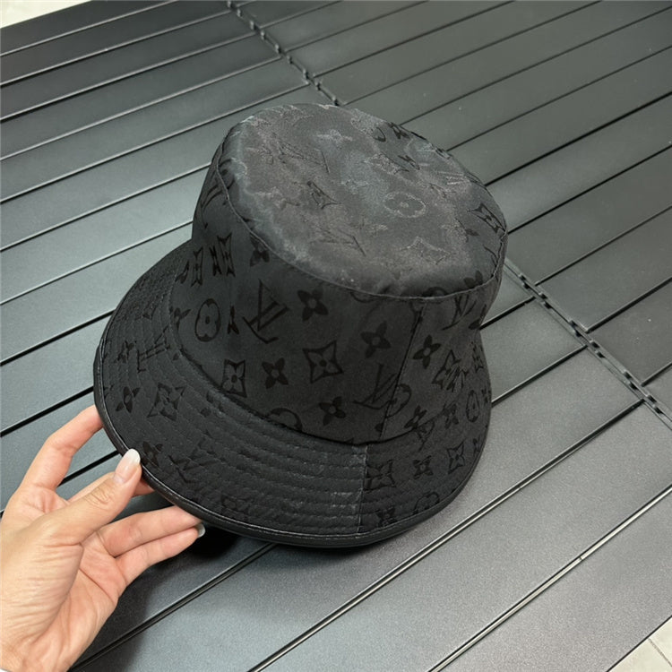 LLV W/Logo Design Bucket Hats