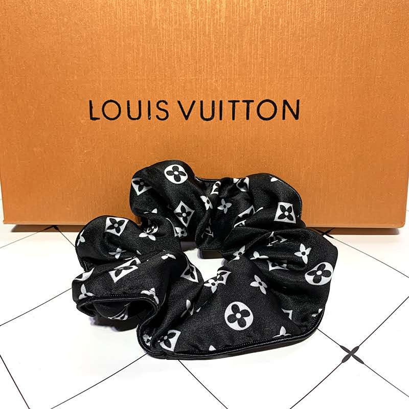 4 pcs Bundle Design Scrunchies