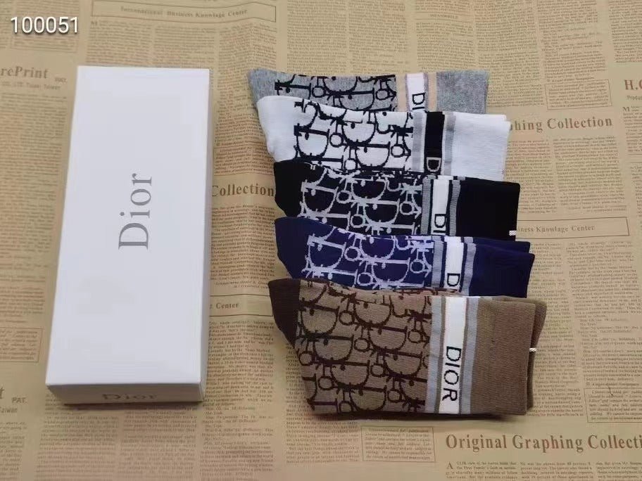 Dio 5 Pairs Set Designer Socks - Image 6