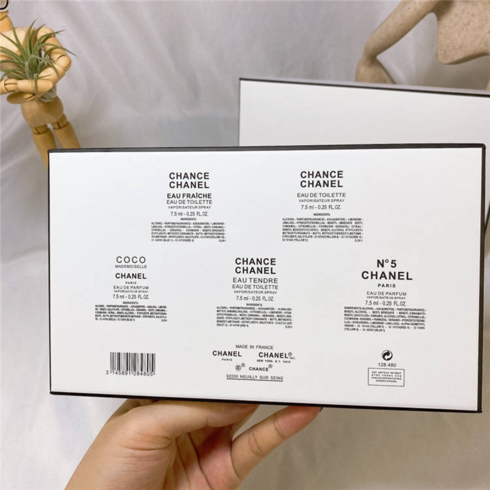 Women’s Mini Fragrance Gift Set – Floral & Fresh Collection (5-Piece Set) - Image 6