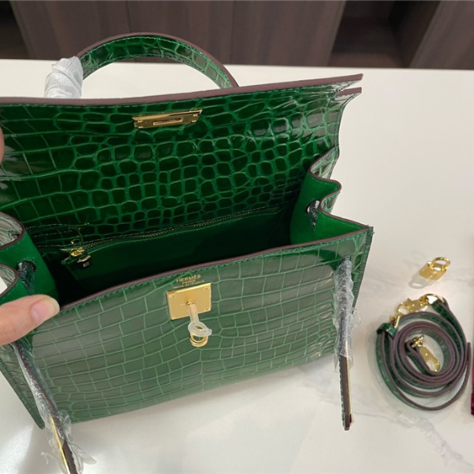 Alligator Hrms Brkins Bags - Image 25