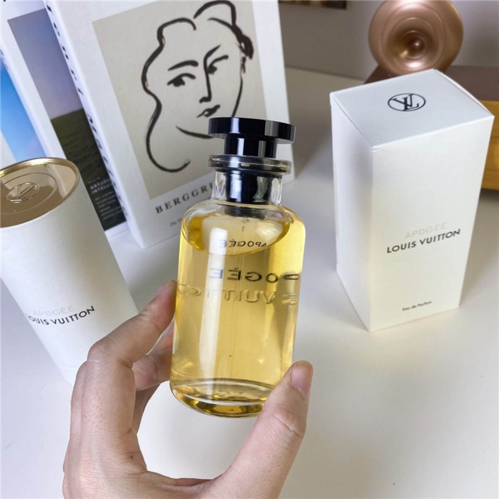 Fresh Floral Women’s Eau de Parfum – Soft Musky Woody Finish, 100ml - Image 10