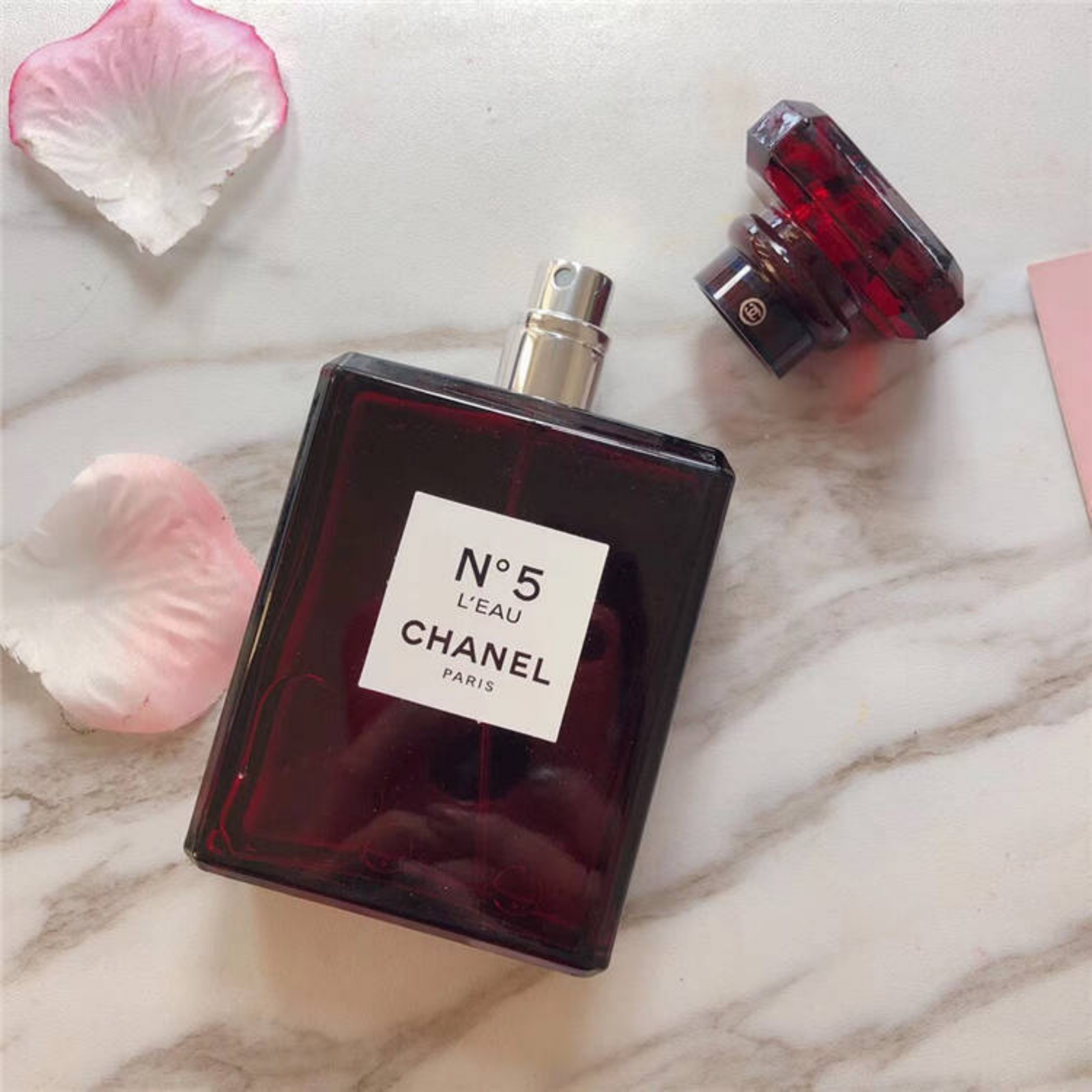 Classic Floral Women’s Eau de Toilette – Limited Red Edition, 100ml - Image 5