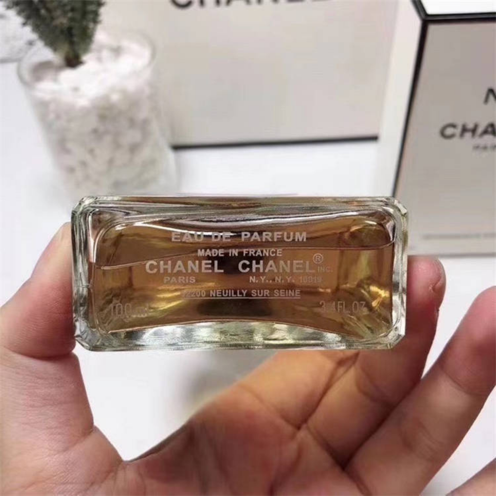 Classic Floral Aldehydic Women’s Eau de Parfum – Rich & Elegant Scent, 100ml - Image 5